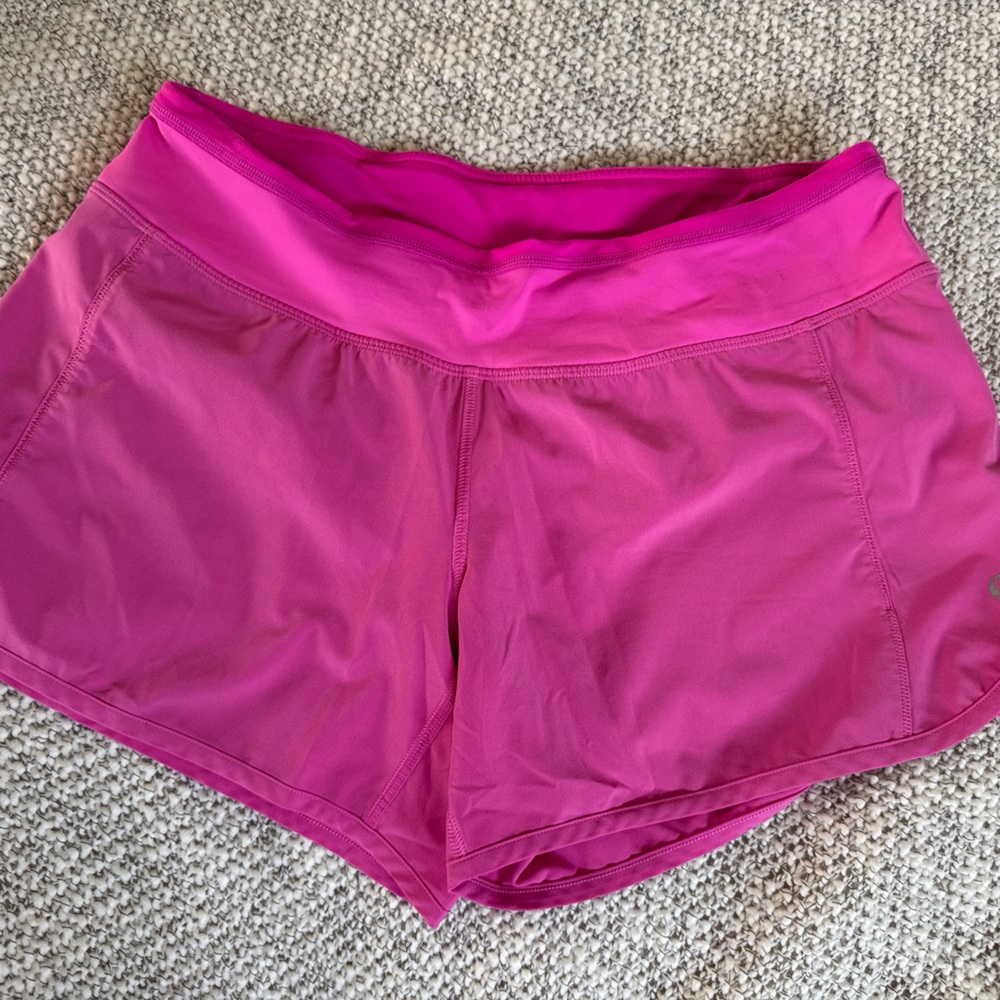 Lululemon Speed Up 4” Women's Sonic Pink Shorts size 6